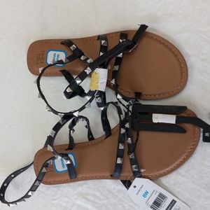 Wide width stap sandals
